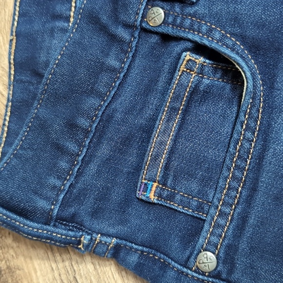 Patagonia Performance Straight Fit Jeans Size 30x32 Dark Blue Wash - Picture 3 of 10